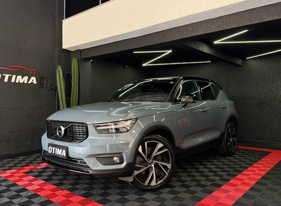 VOLVO XC40 1.5 T5 RECHARGE R-DESIGN GEARTRONIC VOLVO XC40 1.5 T5 RECHARGE R-DESIGN GEARTRONIC